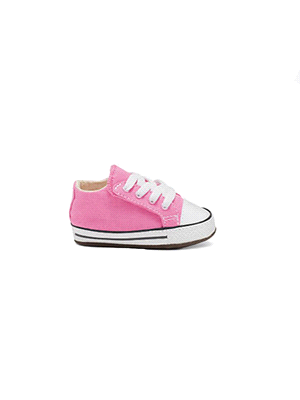 Le Converse Chuck Taylor All Star Cribster sono facili da infilare e comode da indossare grazie al design con linguetta e alla morbida ammortizzazione in schiuma sotto il piede. Sono realizzate con un... 