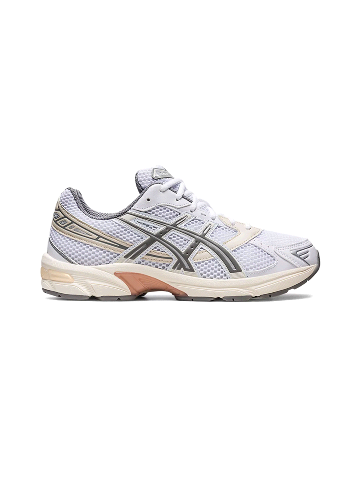 Le ASICS GEL-1130 sono scarpe da corsa su strada, perfette per esibire uno stile vintage rivisitato con un tocco di tecnologia moderna come il Gel presente sul tallone, che assicura ammortizzazione e ... 